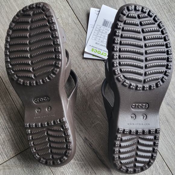 Crocs - Picture 6 of 7